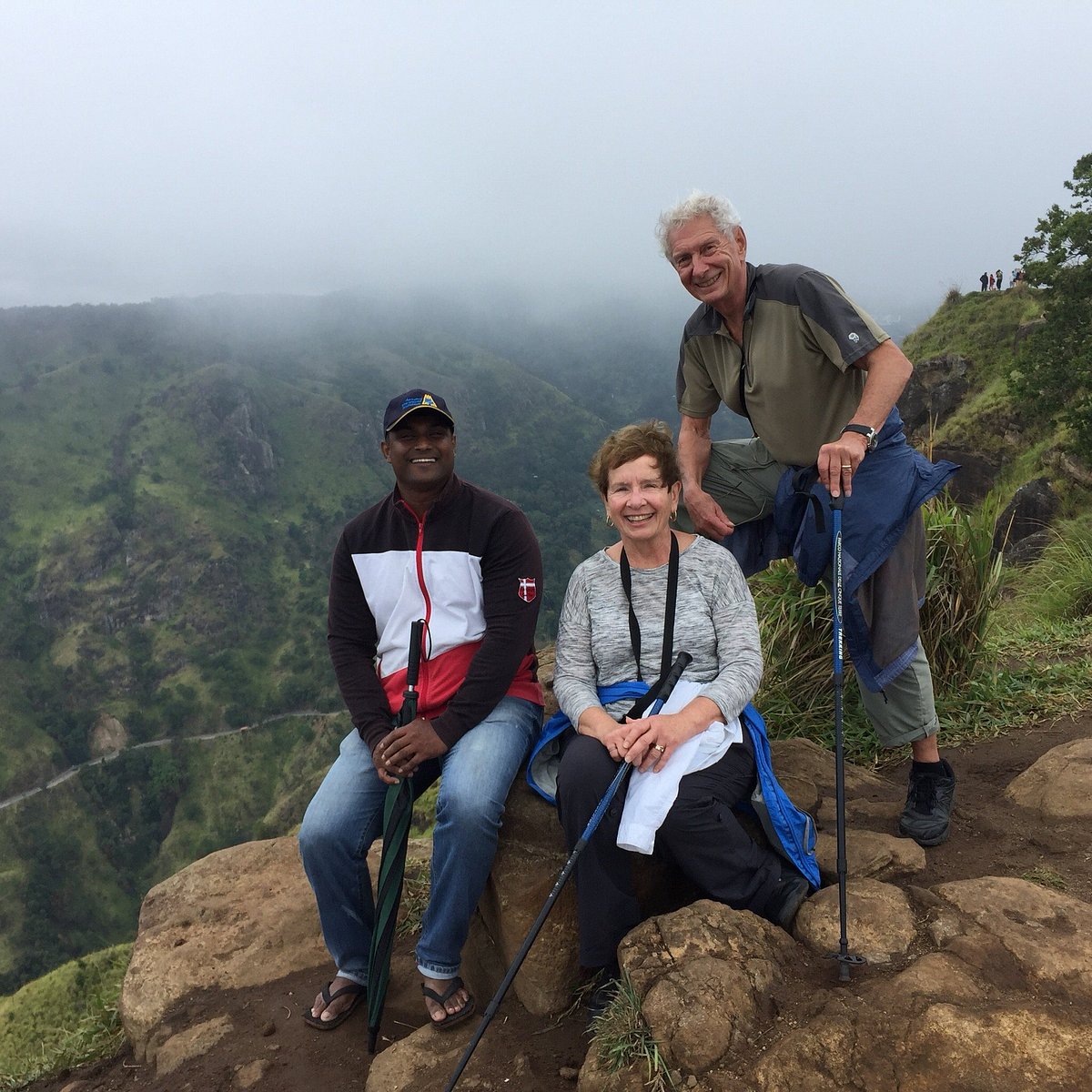 Hike with guests in hill country